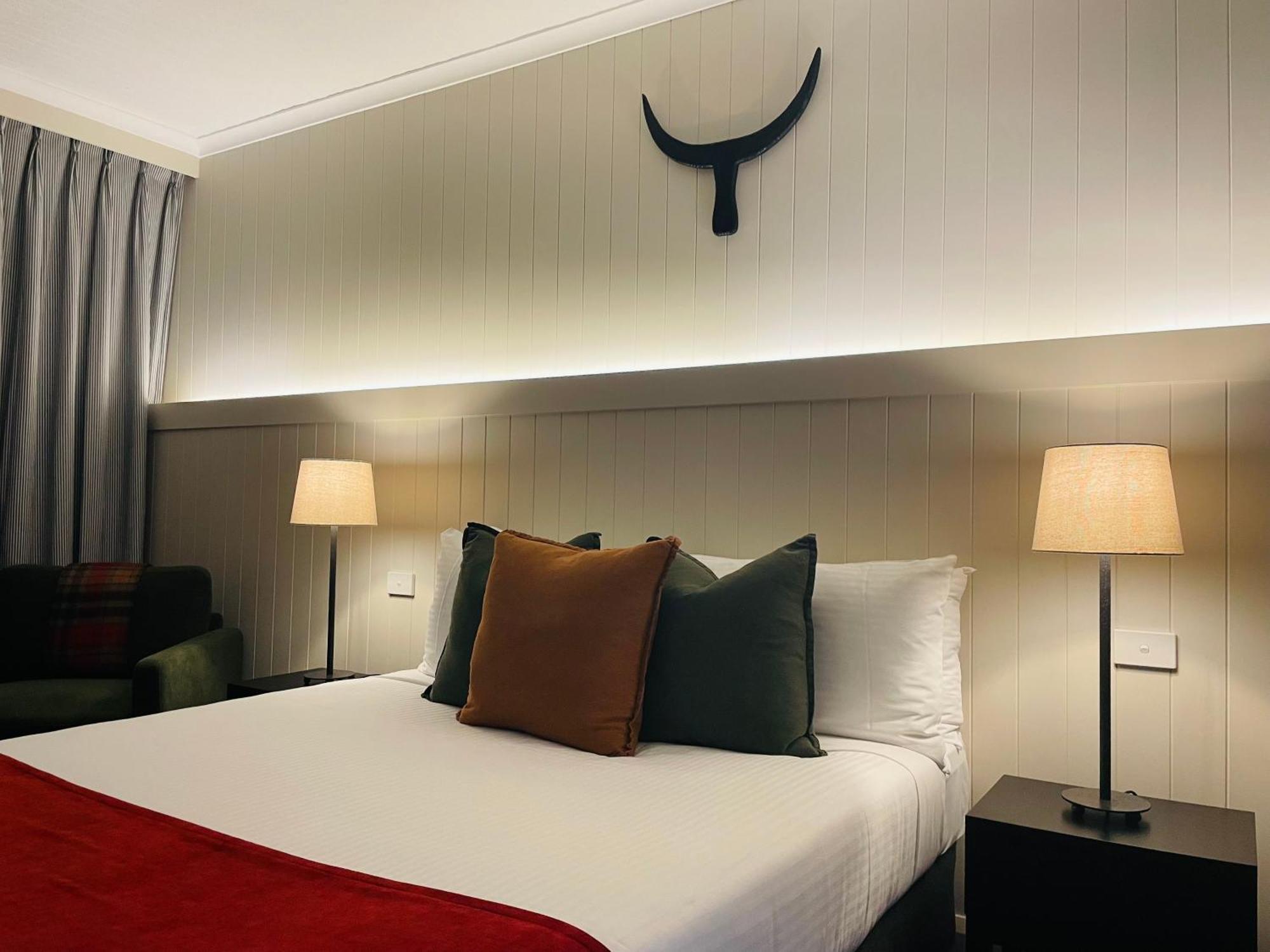 טראראלגון The Black Bull Motel מראה חיצוני תמונה